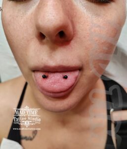 🐸✨ FROG EYE PIERCING by Judi at Mad Time Tattoo & Piercing! ✨🐸
Transform your look with this STUNNING curved barbell placement that mimics frog eyes! 👁️‍🗨️ Located near Black Horse Pub, Walton, Liverpool - we're your go-to studio for unique piercings & tattoos!
Book NOW! Professional, safe, affordable ⚡
