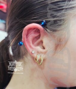 ✨ Metal allergies shouldn't stop you from getting pierced! ✨
Our talented piercer Judi created this beautiful industrial piercing using hypoallergenic Bioplex material—the perfect solution for anyone with metal sensitivities. Now everyone can enjoy stunning piercings worry-free! 💚
📍 Visit us in Walton, Liverpool (next to Black Horse Pub) to book your consultation with Judi!
#LiverpoolPiercing #WaltonLiverpool #IndustrialPiercing #HypoallergenicPiercing #BioplexJewelry